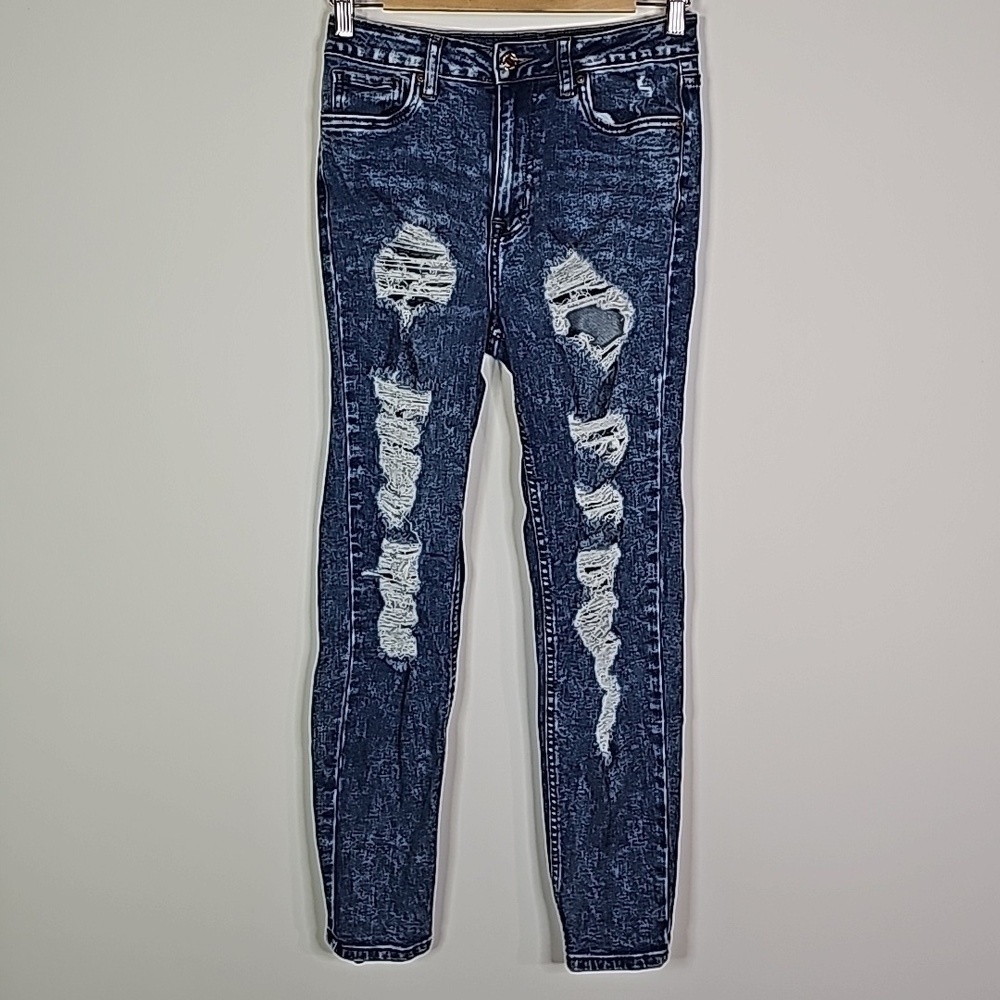 Bluenotes size 2 high rise stretch mom jean